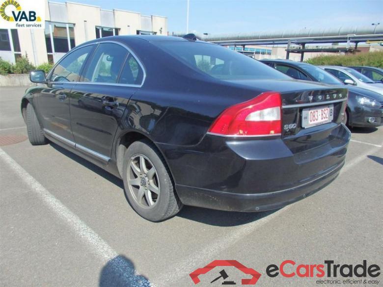 VOLVO   S80 DIESEL - 2009   1.6 D DRIVe Kinetic Motion Momentum #3