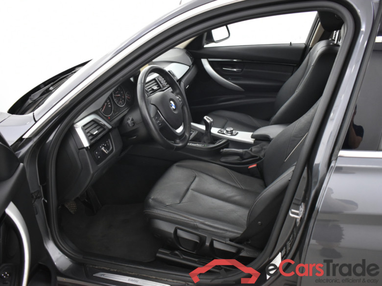 BMW 318 d Luxury LED-Xenon Navi Leather KeylessGo Klima PDC ... #5