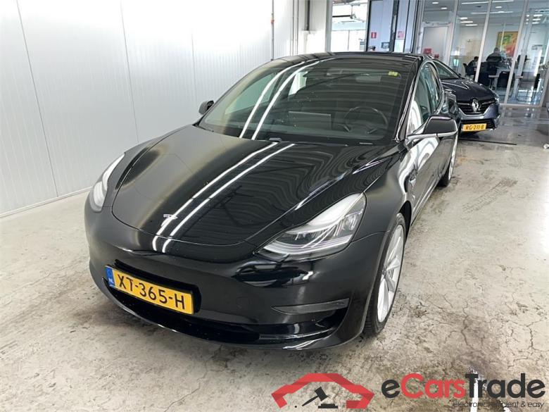 Tesla Model 3 Long Range