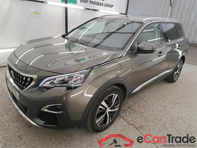 Peugeot Puretech 130 S&S EAT8 Allure 5008 / 2016 / 5P / SUV Puretech 130 S&S EAT8 Allure