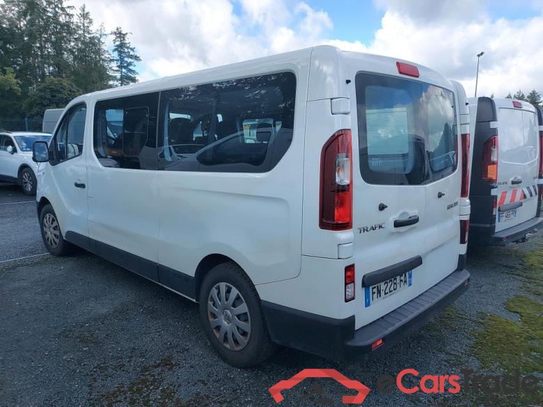 Renault Zen L2 Energy dCi 145 S&S - 8 places Trafic Combi Zen L2 Energy dCi 145 S&S - 8 places / TURBO + POT CATALYTIQUE + PLAQUETTES AV AR HS #2
