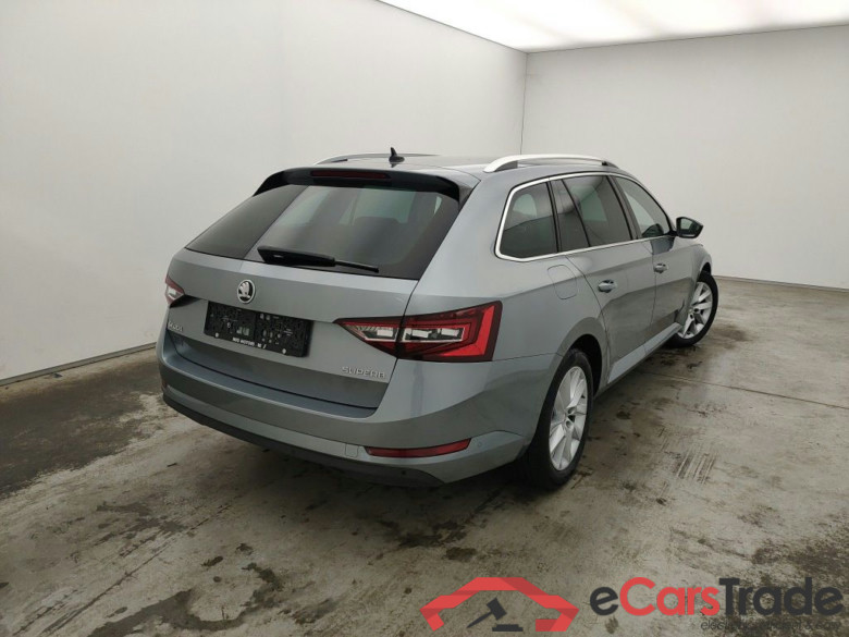 Skoda Superb Combi 2.0 CRTDI 110kW DSG7 Style 5d excluweb end 07.09 exs2i #2