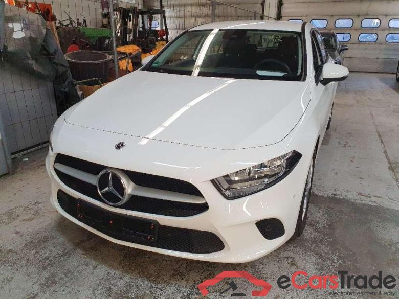 MERCEDES-BENZ A-klasse A 200 #1