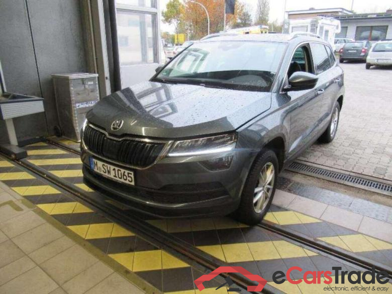 SKODA Karoq (NU)(2017->) DE - SUV5 2.0 TDI EU6d-T, Styl