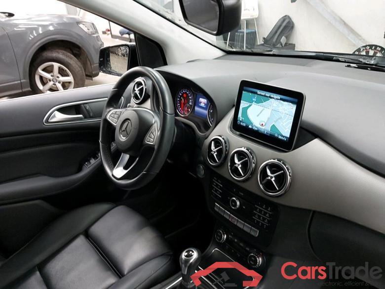 Mercedes B 180 d Style LED-Xenon Sport-Leather Navi-Pro Camera KeylessGo Klima PDC ... #5