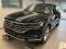 preview Volkswagen Touareg #0