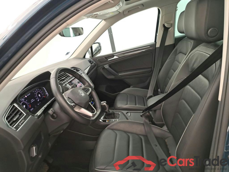 Volkswagen Tiguan 1.4 eHybrid Elegance Aut. Pano LED-Xenon Virtual Navi Leather KeylessGo Camera Klima PDC ... #5