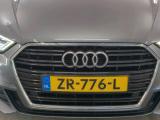 AUDI A3 Sportback 12-19 Audi A3 Sportback 35 TFSI S tronic Advance Sport 5d #4