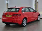 AUDI A3 SPORTBACK 1.4 TFSI CoD Attraction Pro Line plus #3