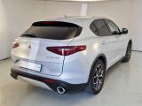 AlfaRomeo 63 ALFA ROMEO STELVIO / 2017 / 5P / SUV 2.0 TURBO BENZ 200CV EXECUTIVE AT8 Q4 #1