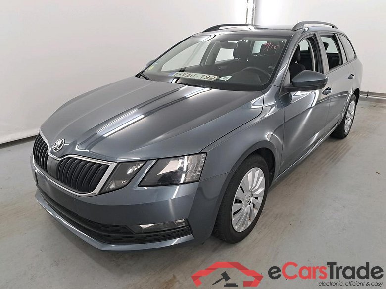 SKODA OCTAVIA COMBI DIESEL - 2017 1.6 CR TDi Ambition DSG GPS #1