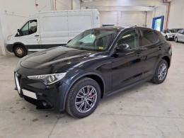 AlfaRomeo 8 ALFA ROMEO STELVIO / 2017 / 5P / SUV 2.2 TURBO DIESEL 210CV AT8 Q4 EXECUTIVE