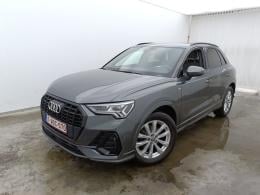 Audi Q3 35 TFSI S tronic S line 5d