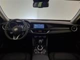 AlfaRomeo N1 BUS AT8 ALFA ROMEO STELVIO / 2017 / 5P / SUV 2.2 TURBO DIESEL 160CV BUSINES AT8 RWD (AUTOCARRO) #2