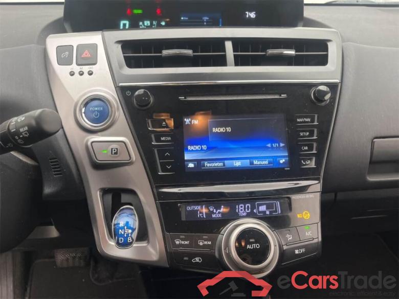 TOYOTA Prius + 1.8 Hybrid Active CVT #6