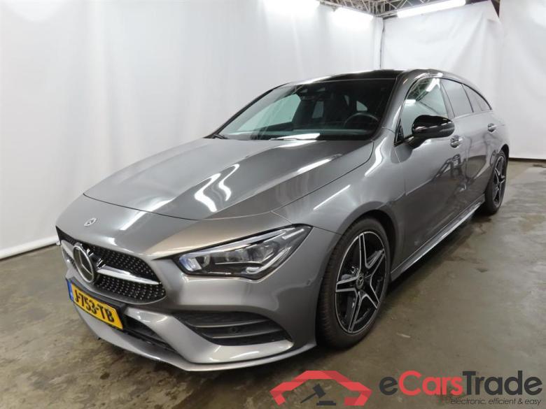 MERCEDES-BENZ CLA Shooting Brake 200 Bns Sol. AMG #1