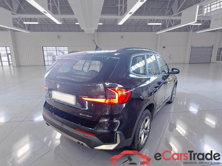 BMW 8 BMW X1 / 2022 / 5P / SUV SDRIVE 18D EDITION ESSENCE DCT #2