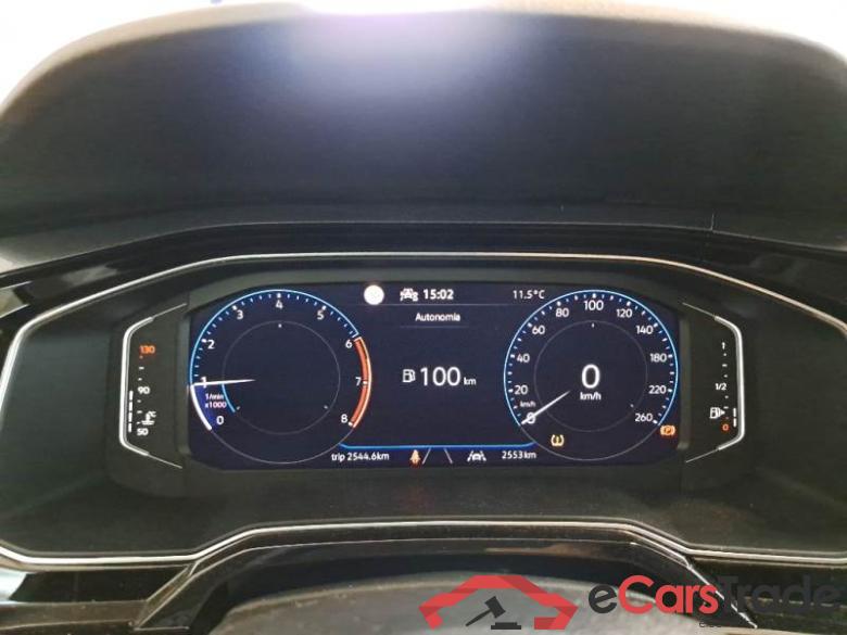 Volkswagen STYLE VOLKSWAGEN POLO / 2021 / 5P / BERLINA 1.0 TSI STYLE #4