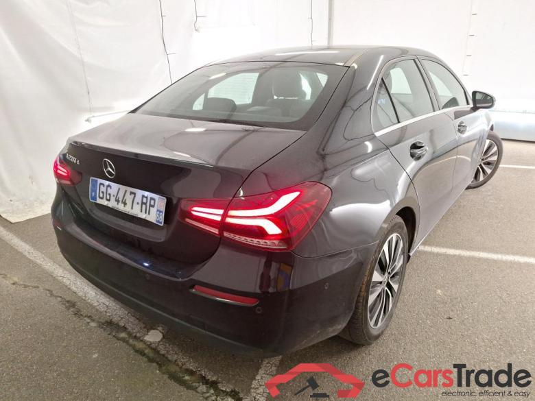 Mercedes A 200 d Business Line 8G-DCT MERCEDES-BENZ Classe A Berline / 2018 / 4P / Berline A 200 d Business Line 8G-DCT #3