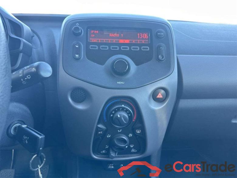 PEUGEOT 108 1.0 e-VTi Active #3