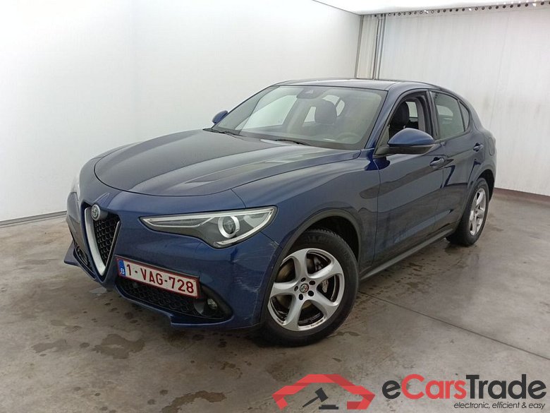 Alfa Romeo Stelvio 2.2 D 150 Super 5d #1