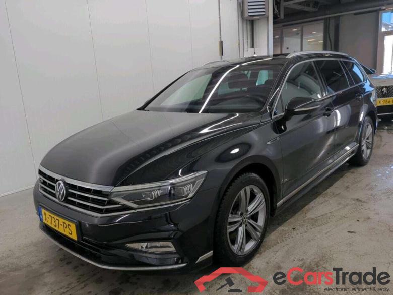 VOLKSWAGEN Passat Variant 1.5 TSI R-Line Bns+ #1