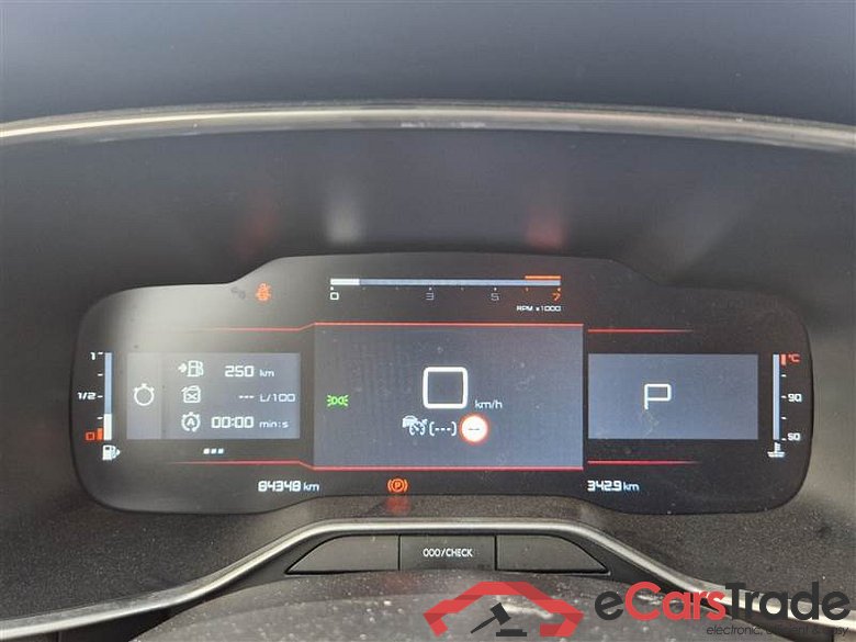 Citroen 4 CITROEN C5 AIRCROSS / 2018 / 5P / SUV BLUEHDI 130 SeS SHINE EAT8 #4