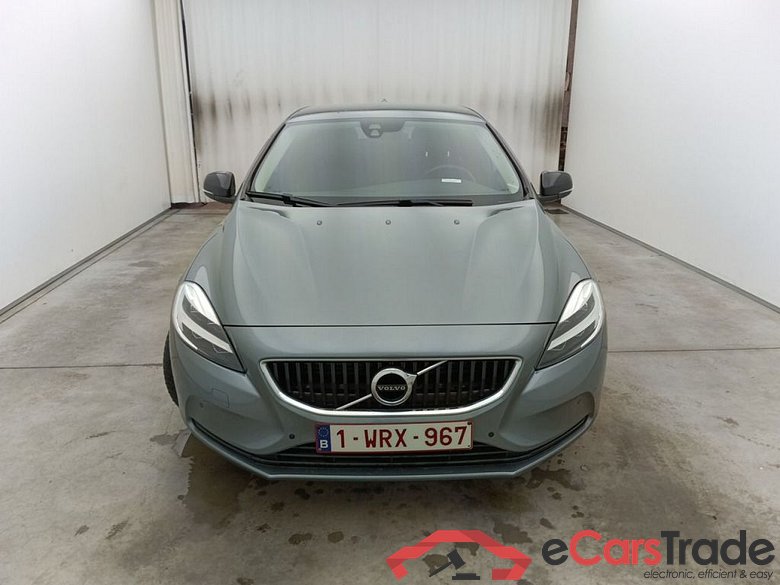 Volvo V40 D2 Geartronic Black Edition 5d