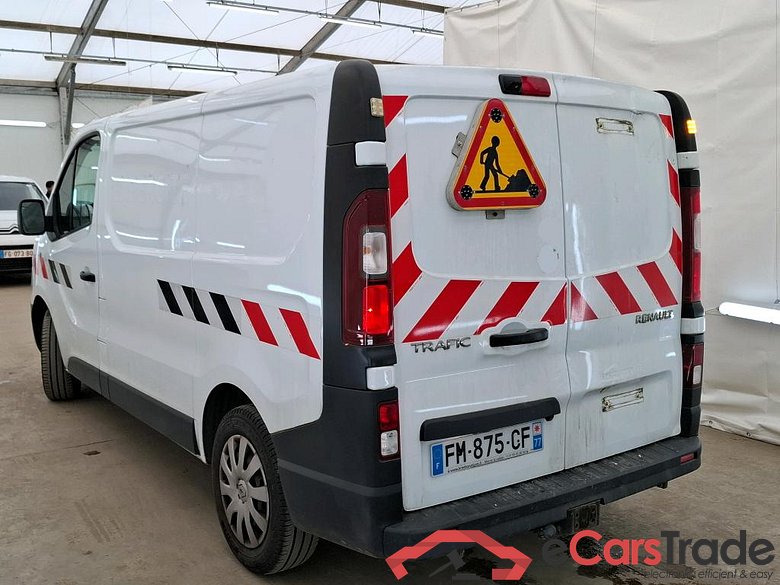 Renault FG GCFL1H1 1000 dCi95 Stop&Start E6 RENAULT Trafic / 2014 / 4P / Fourgon tôlé FG GCFL1H1 1000 dCi95 Stop&Start E6 #2