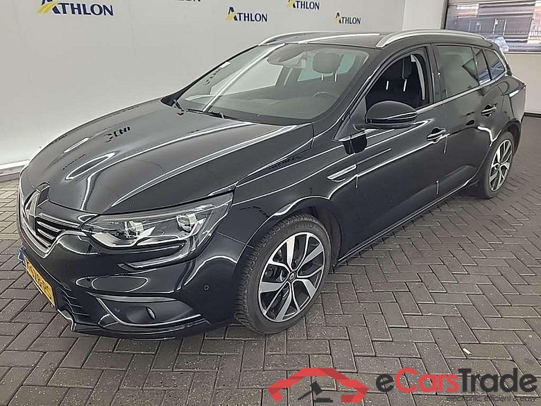 RENAULT Mégane Estate TCe 140 Bose 5D 103kW #1