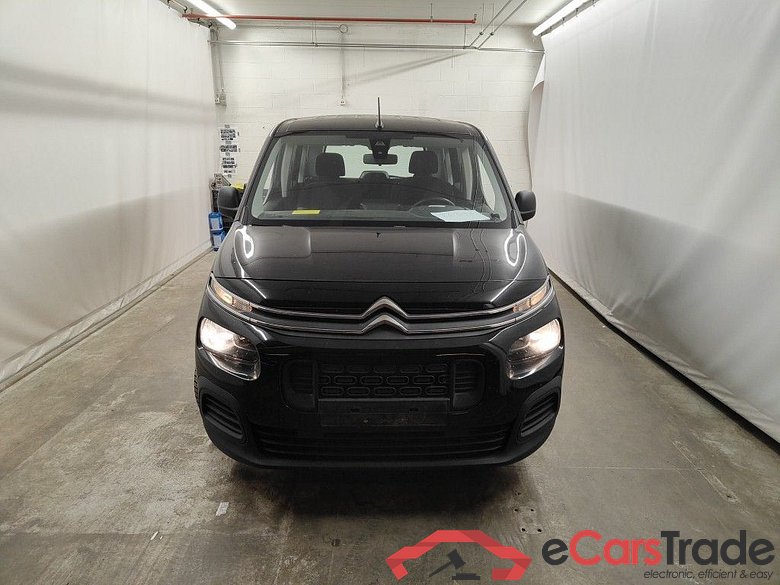 Citroën Berlingo Multispace 1.2 PureTech 110 MAN6 S&S Live M 5d