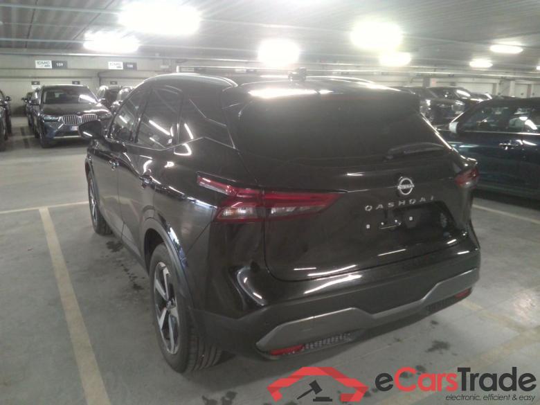 QASHQAI MY22 Mild-Hybrid 140 MT 2WD N-connecta  Design Pack  Cold Pack        #4