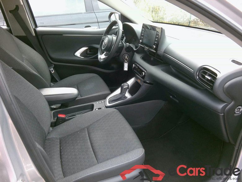 YARIS HY 116H MY22 CONFORT  #5