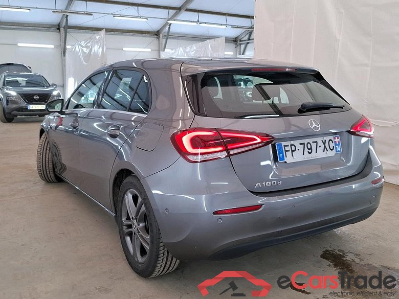 Mercedes A 180 d Business Line Classe A Compact / 2018 / 5P / Berline A 180 d Business Line BVA #2