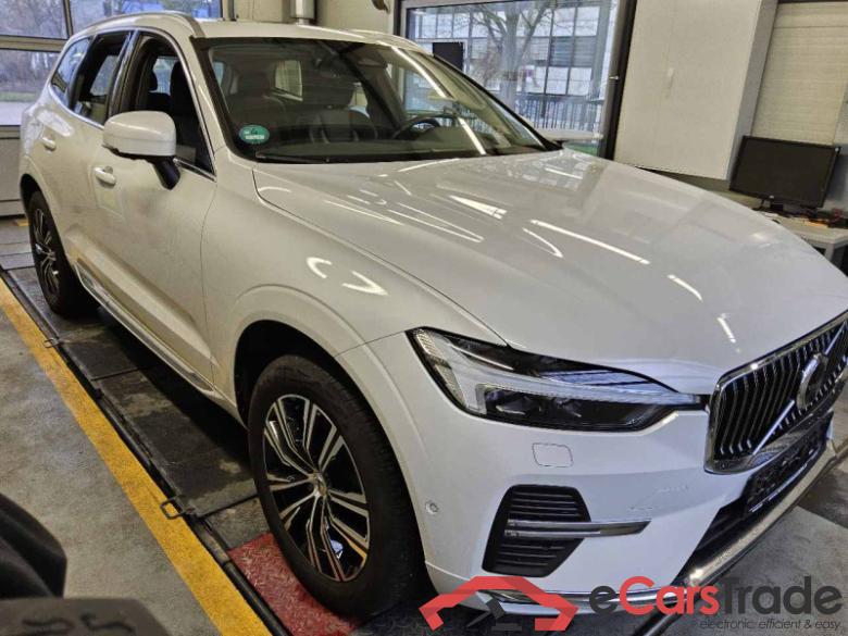 Volvo XC60 (03.2017->) DE - SUV5 B5 (Benzin) 2WD EU6d, Inscription Mild-Hybrid (EURO 6d), (Facelift) 2021 - 2022 #2