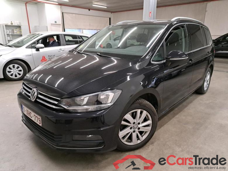 VOLKSWAGEN - VW  TOURAN TDi 115PK DSG Highline Pack Business & Rear Camera & PDC & Foldable Trailer Hook