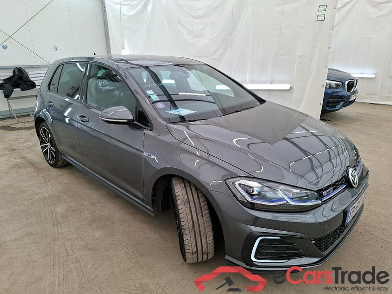 Volkswagen 1.4 TSI Hybride Rechargeable 204ch GTE DSG6 Golf VII Berline GTE Start-Stopp 1.4 TSI 205CV BVA6 E6d #4