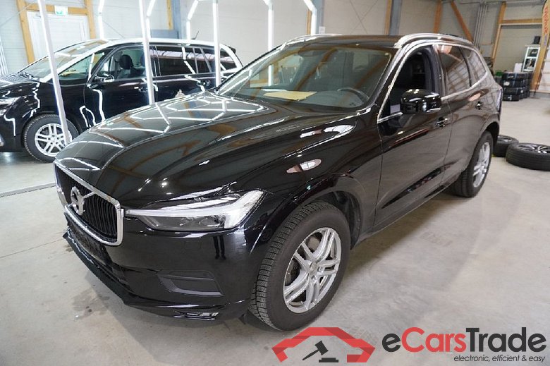 Volvo XC60 ´17 XC60 Momentum Pro 2WD 2.0 B4 145KW AT8 E6d