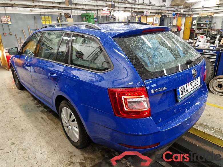 Skoda  Octavia Combi  (5E5)(03.2017->) Oct.Co1.5TSI CNG 130 Active AT #4