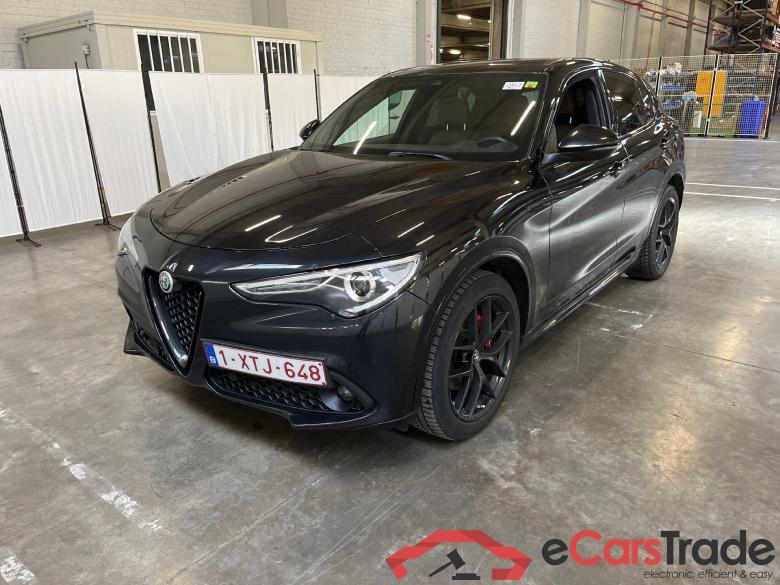 Alfa Romeo, Stelvio '17, Alfa Romeo Stelvio 2.2 D 210 Veloce AWD 5d #1