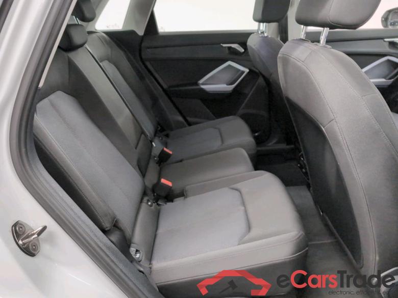 AUDI Q3 2.0 35 TDI S TRONIC BUSINESS EDITION #6