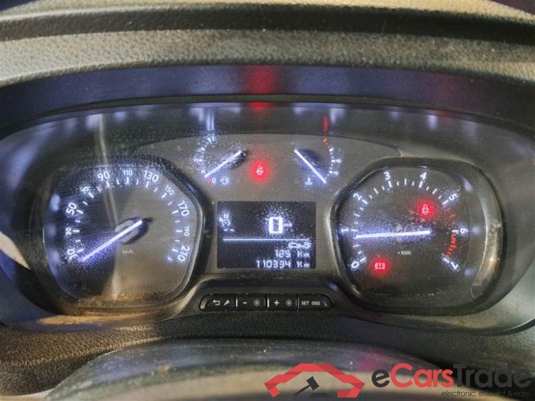 Peugeot 15 PEUGEOT EXPERT / 2016 / 4P / FURGONE 1.6 BLUEHDI 115 SeS PREMIUM COMPACT #4