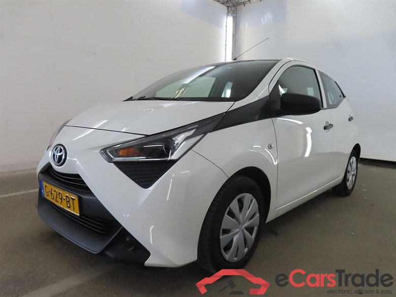 TOYOTA Aygo 1.0 VVT-i x-fun #1