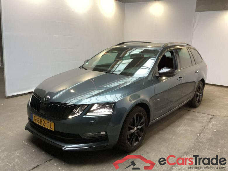 SKODA OCTAVIA COMBI 1.6 TDI Greentech Sport Business