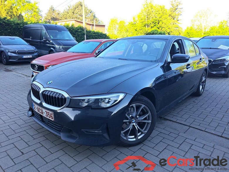 BMW - BMW 3 BERLINE 318dA 150PK Sport Pack Business & Heated Seats & Steering Wheel #1
