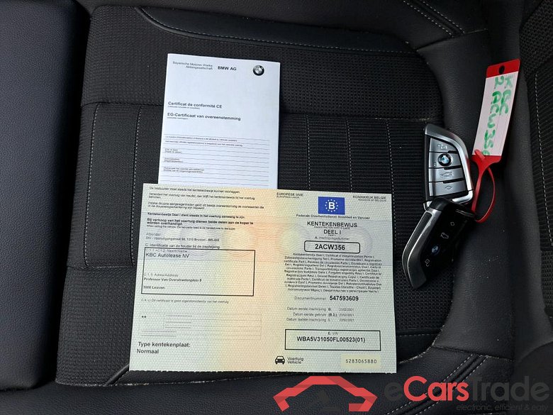 BMW - BMW 3 BERLINE 318dA 150PK Sport Pack Business & Heated Seats & Steering Wheel #4