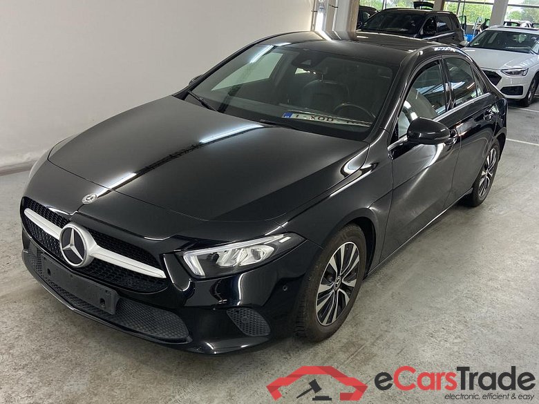 MERCEDES-BENZ A-Klasse 2.0 A 180 D BUSINESS SOLUTION DCT Plus #1