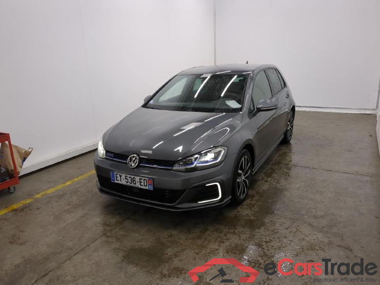 Volkswagen 1.4 TSI DSG6 GTE Golf VII Berline GTE Start-Stopp 1.4 TSI 205CV BVA6 E6