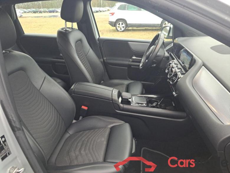 Mercedes B 180 d Business Line Edition BA8 MERCEDES-BENZ Classe B / 2019 / 5P / monospace B 180 d Business Line Edition BA8 #6