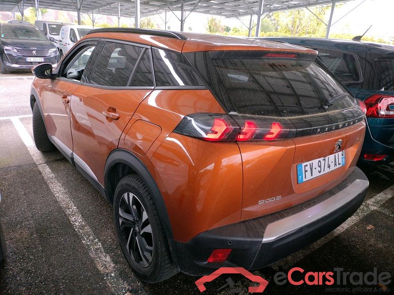 Peugeot 2008 1.5 BlueHDI Allure Aut. LED I-Cockpit Navi 1/2 Leather KeylessGo Camera Klima PDC ... #4